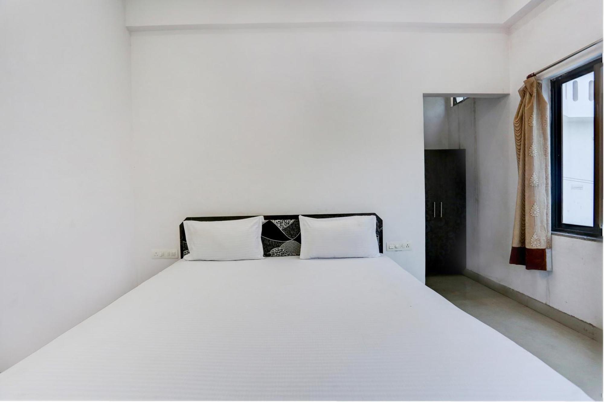 Super Hotel O Goverdhan Villa Udaipur Exterior photo